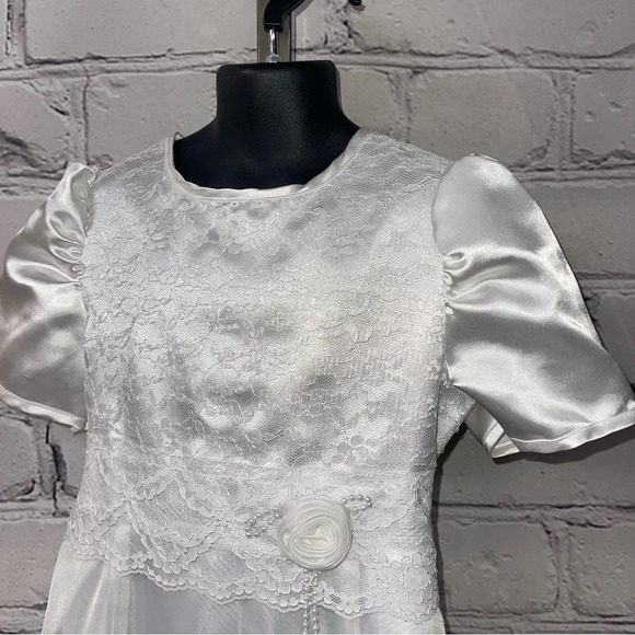 Pure white satin and chiffon dress youth size 8 - Picture 2 of 5